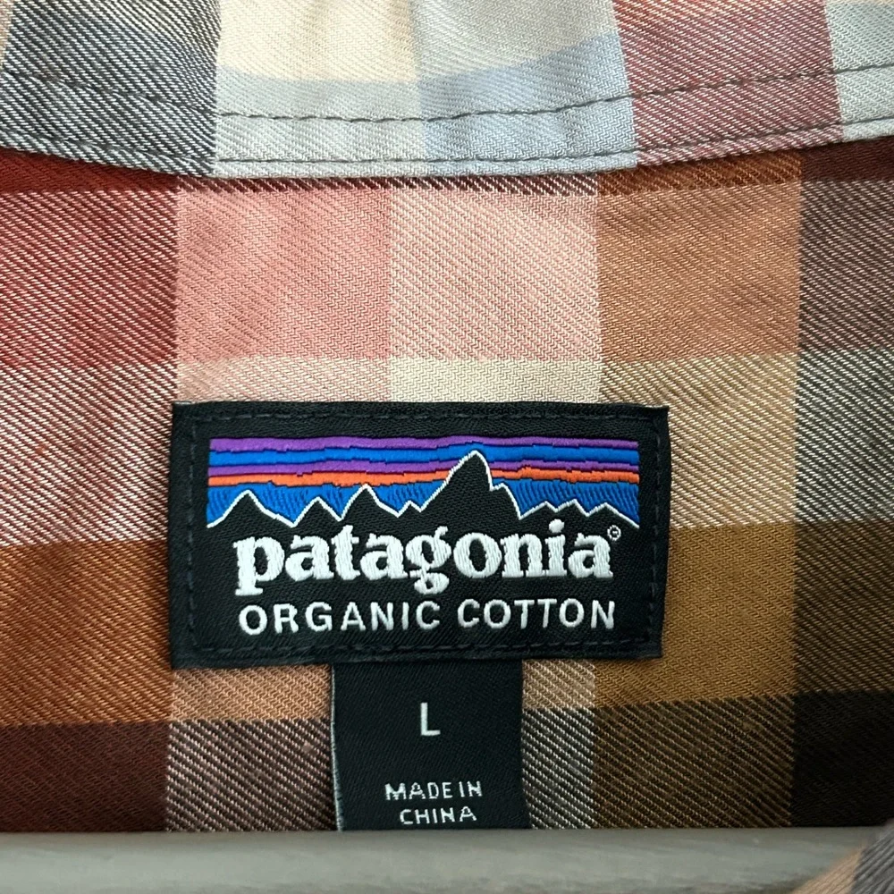 Patagonia Men’s Organic Cotton Plaid Shirt Brown Tan Size L